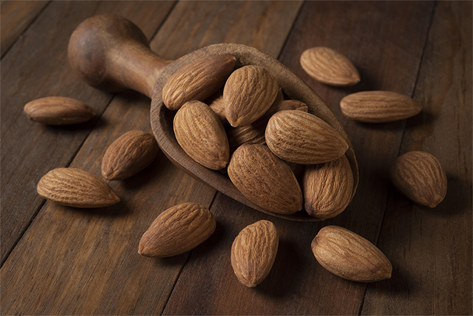 Çiğ Badem İçi Kg